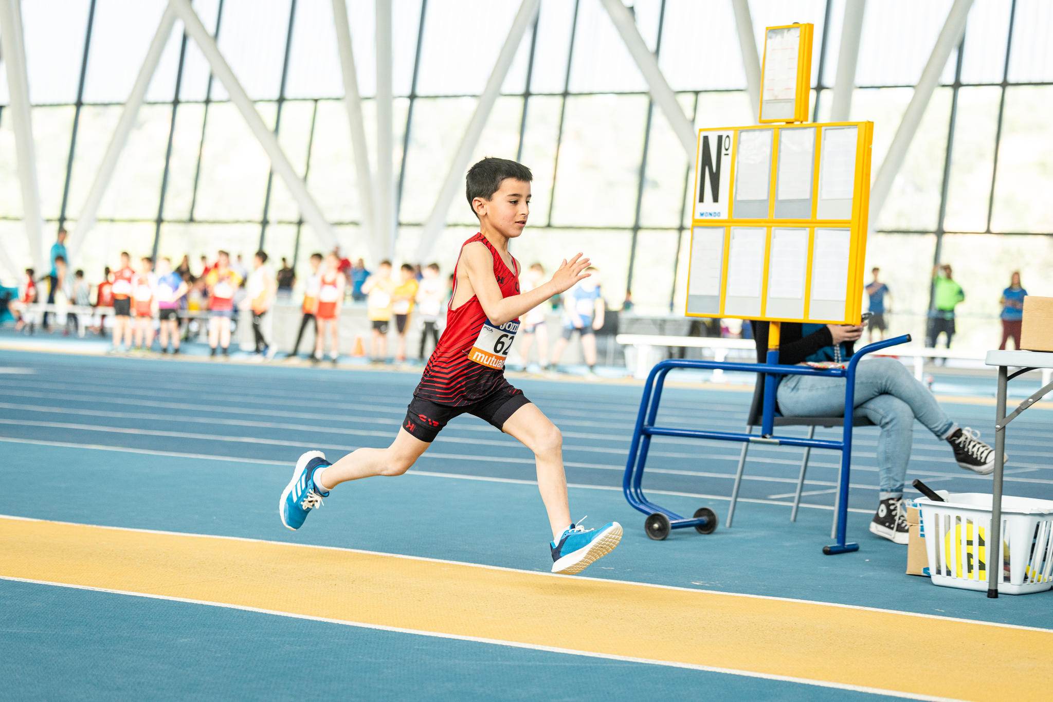 Club Atletisme Badalona - Escola